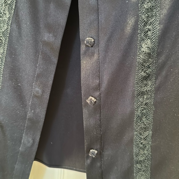 Signature Saks Fifth Ave black silk ruffle neck blouse - Picture 2 of 14